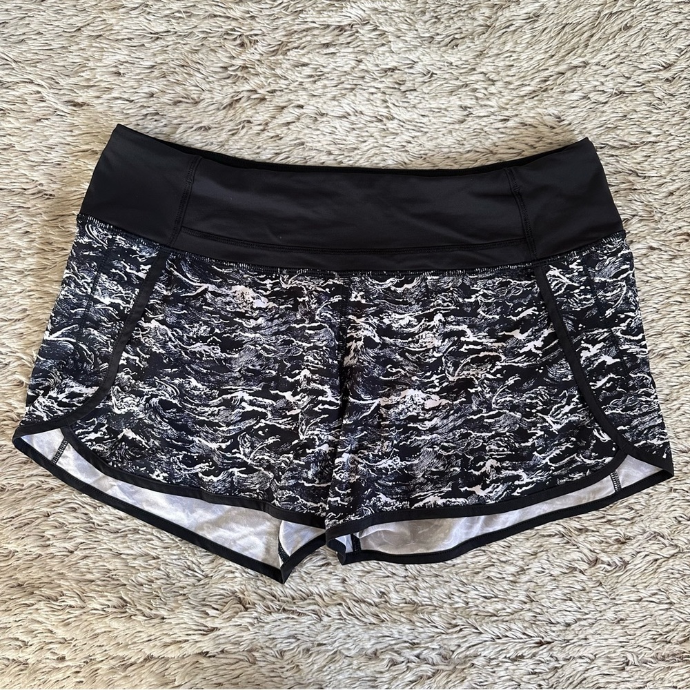 Lululemon Run Times Shorts Size 8
